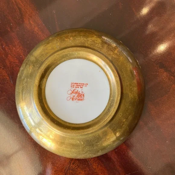 MCM Saks Fifth Avenue Imari Style Porcelain Plate w/Brass Covering - Picture 3 of 4